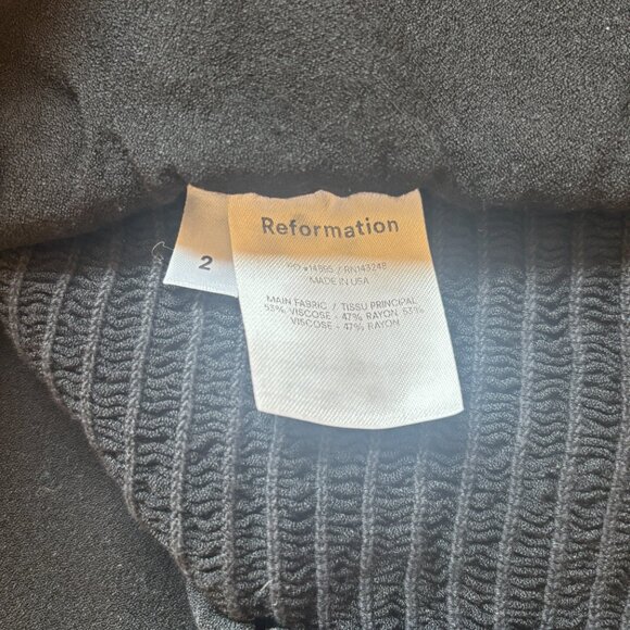 Reformation Black Top Blouse Puff 3/4 Length Sleeve size 2 - Picture 9 of 9